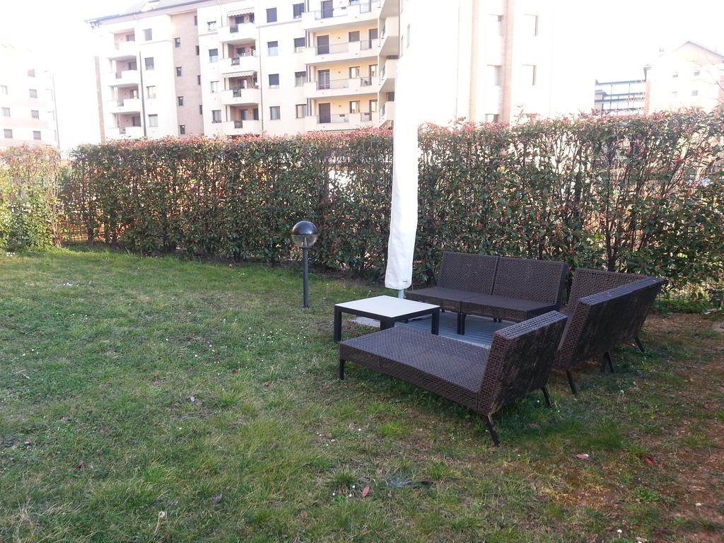Appartamento Volta Rho Szoba fotó